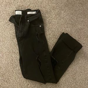 Black Distressed Jeans